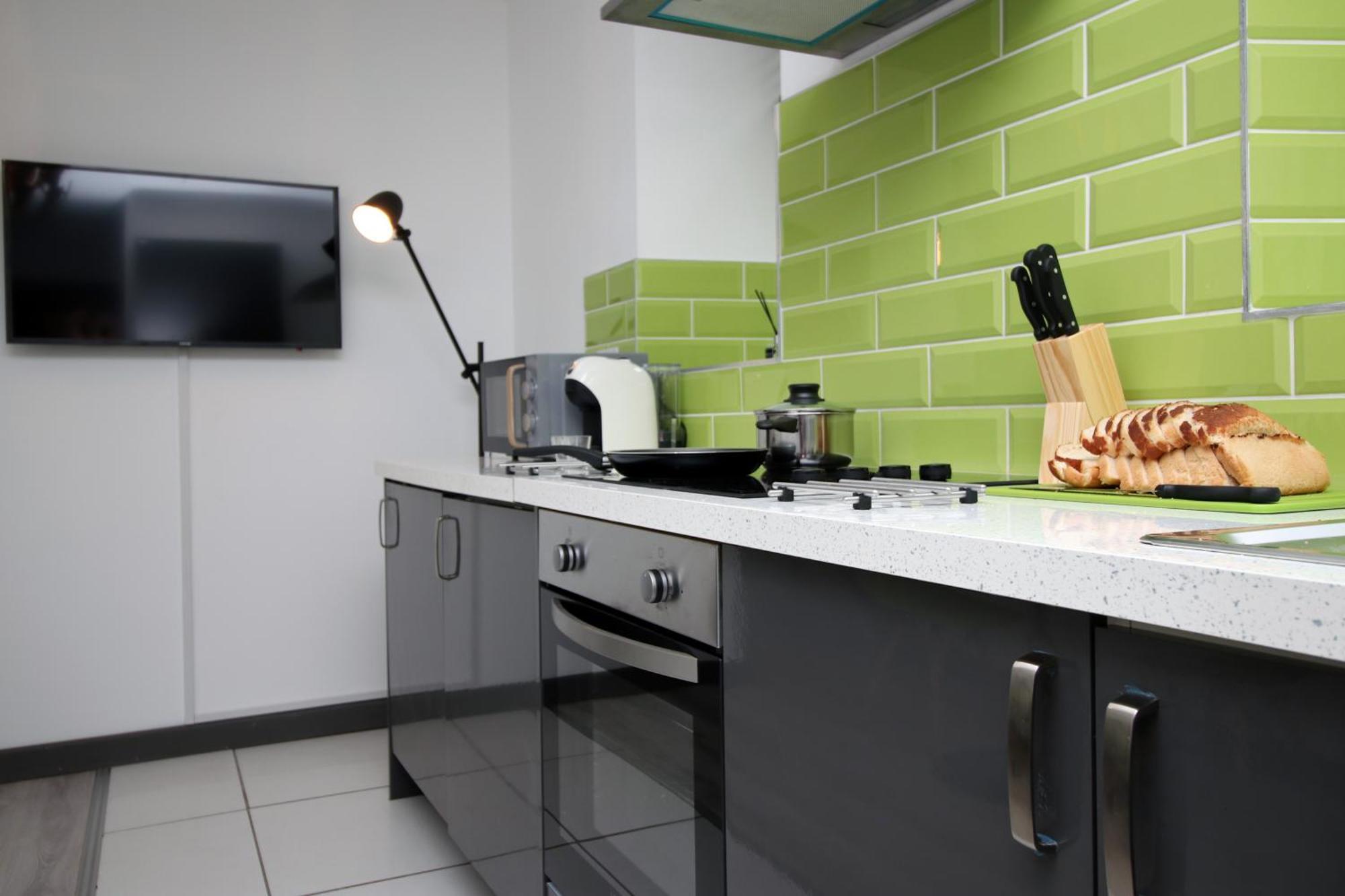 Fully Equipped Kitchen, Parking, City Centre スウォンジー エクステリア 写真